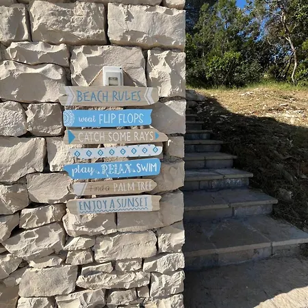 House Ana Nyaraló Pučišća